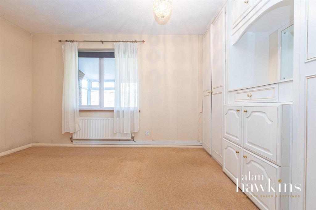 Images for Victoria Drive, Lyneham EAID:11742 BID:1