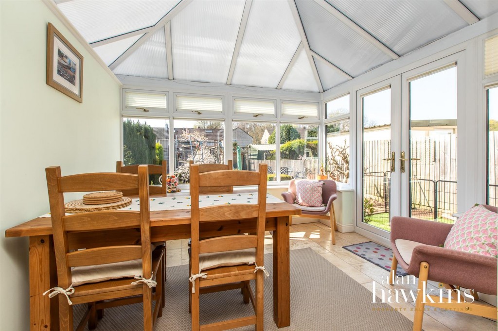 Images for Britannia Crescent, Lyneham, Chippenham EAID:11742 BID:1