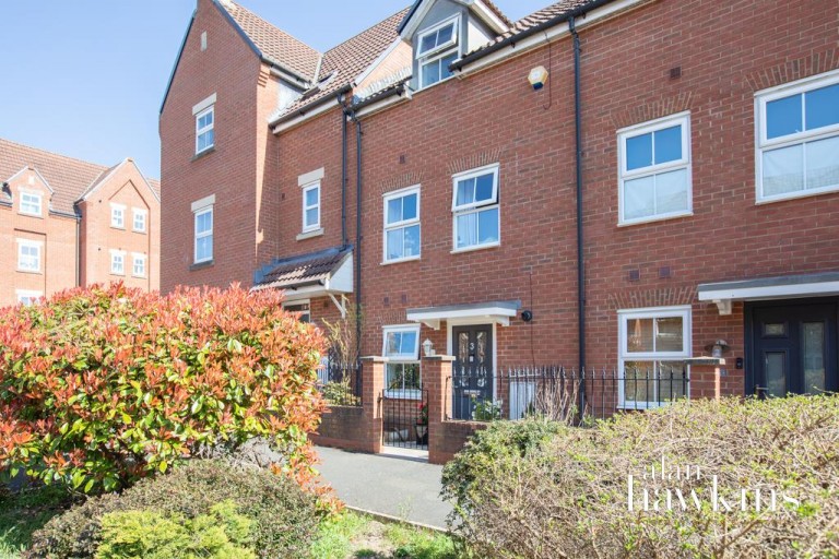 Da Vinci Walk, Royal Wootton Bassett SN4 7