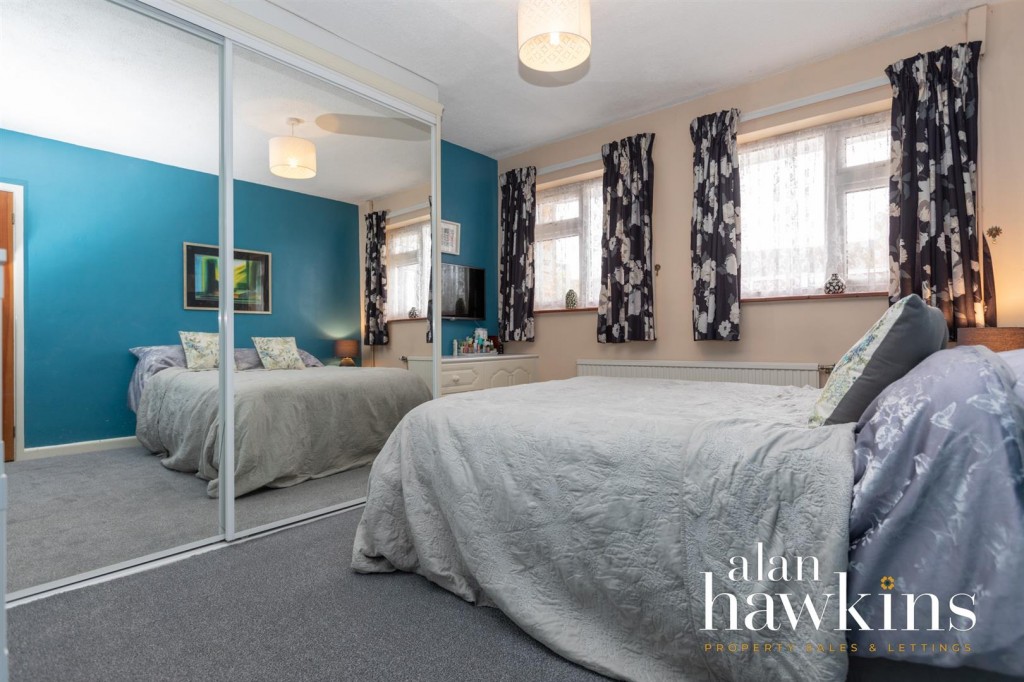 Images for Vasterne Close, Purton SN5 4 EAID:11742 BID:1