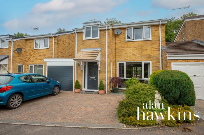 View Full Details for Saffron Close, Wootton Bassett - EAID:11742, BID:1