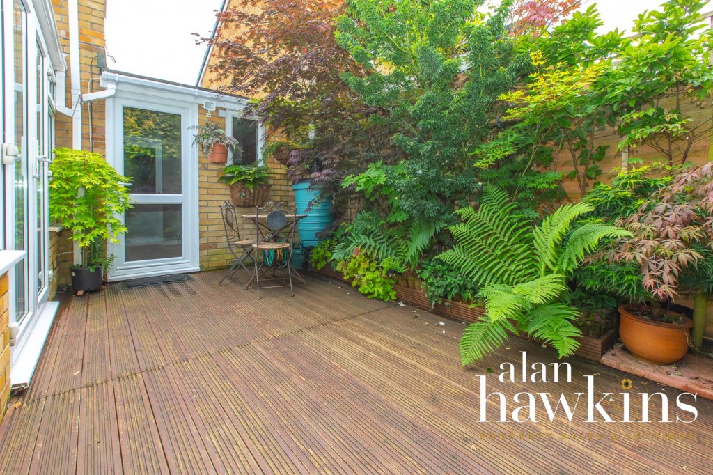 Images for Saffron Close, Wootton Bassett EAID:11742 BID:1