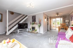 View Full Details for Saffron Close, Wootton Bassett - EAID:11742, BID:1