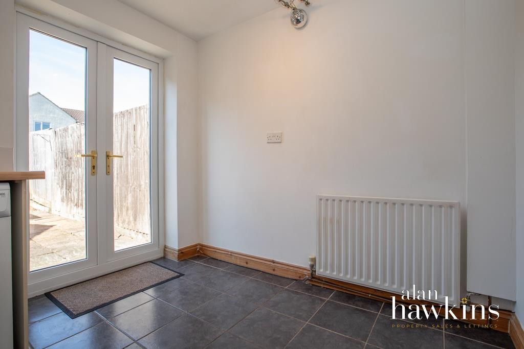 Images for Victoria Drive, LynehamSN15 4 EAID:11742 BID:1