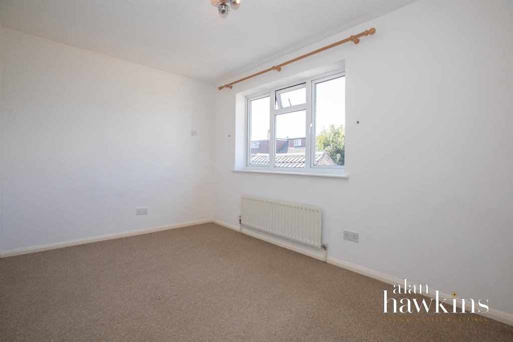 Images for Victoria Drive, LynehamSN15 4 EAID:11742 BID:1