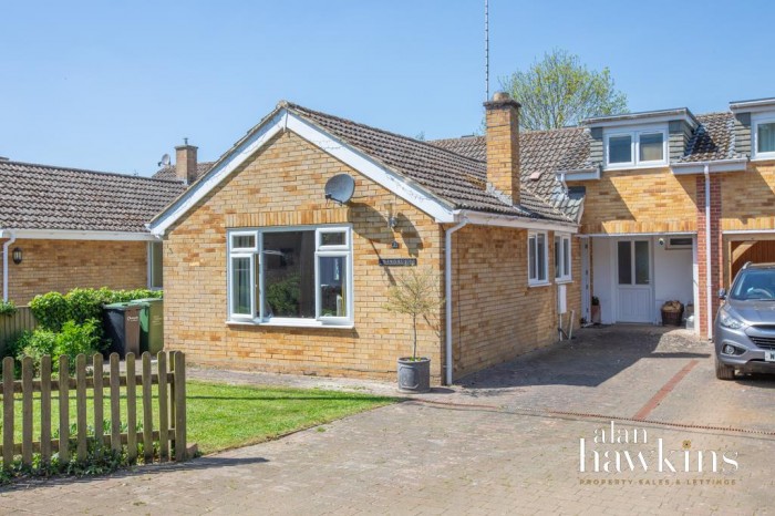 View Full Details for Orchard Lane, Tockenham SN4 7 - EAID:11742, BID:1