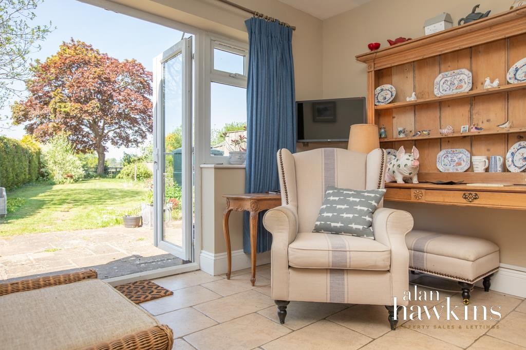 Images for Orchard Lane, Tockenham SN4 7 EAID:11742 BID:1