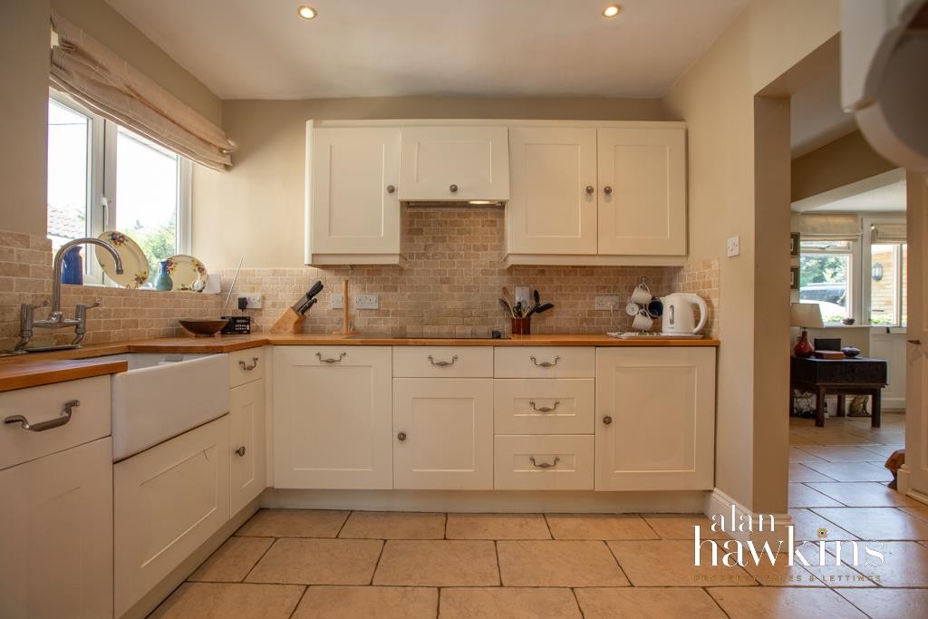 Images for Orchard Lane, Tockenham SN4 7 EAID:11742 BID:1