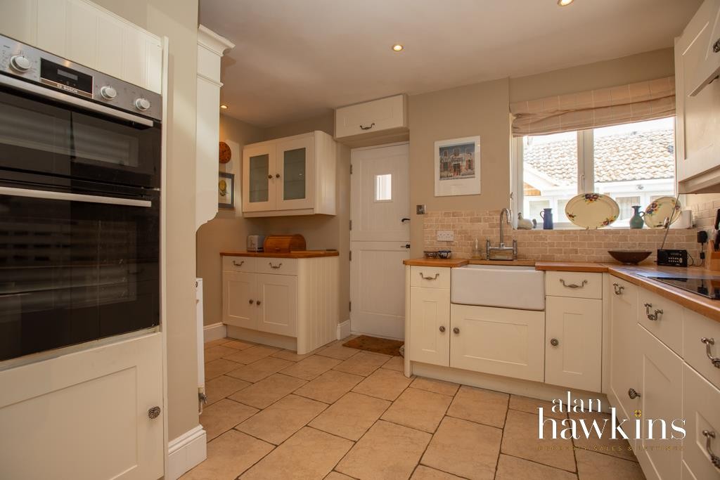 Images for Orchard Lane, Tockenham SN4 7 EAID:11742 BID:1