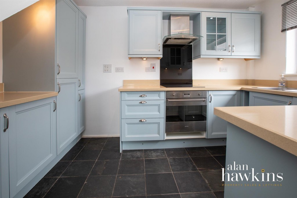 Images for Gainsborough Avenue, Royal Wootton Bassett EAID:11742 BID:1