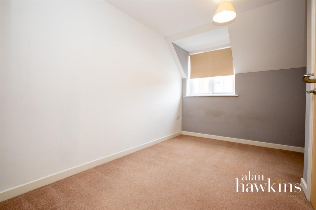 Images for Hart Close, Royal Wootton Bassett EAID:11742 BID:1