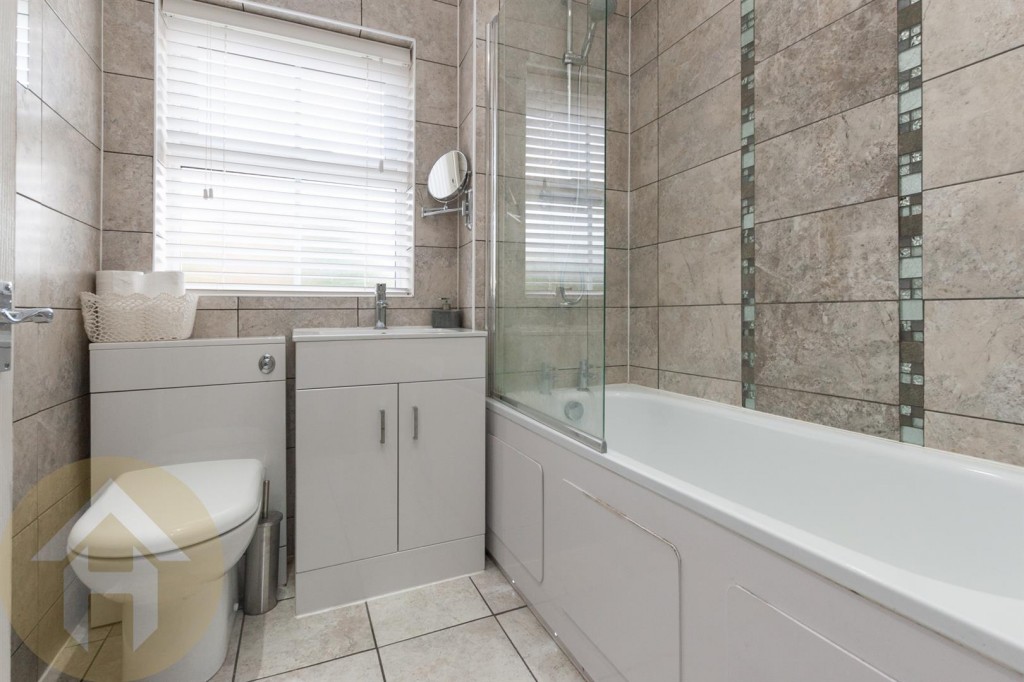 Images for Woodshaw, Royal Wootton Bassett EAID:11742 BID:1