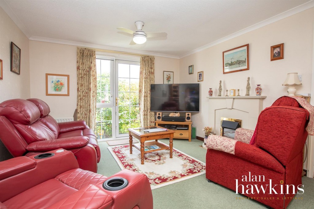 Images for Lillybrook Estate, Lyneham EAID:11742 BID:1