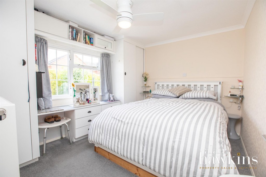 Images for Lillybrook Estate, Lyneham EAID:11742 BID:1