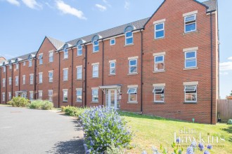 Cloatley Crescent, Royal Wootton Bassett