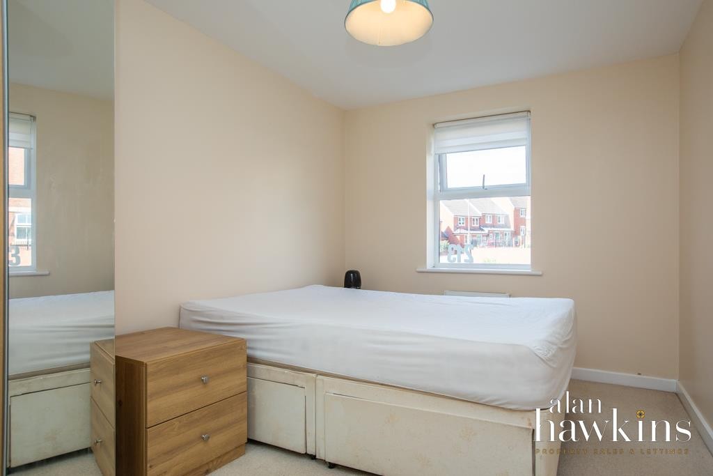 Images for Cloatley Crescent, Royal Wootton Bassett EAID:11742 BID:1
