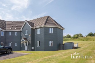 Wiltshire Crescent, Wiltshire Leisure Village SN4 7