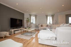 View Full Details for Wiltshire Crescent, Wiltshire Leisure Village SN4 7 - EAID:11742, BID:1