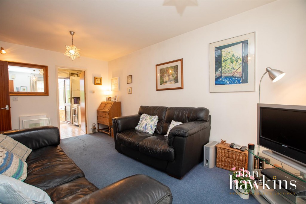 Images for Farne Way, Royal Wootton Bassett EAID:11742 BID:1
