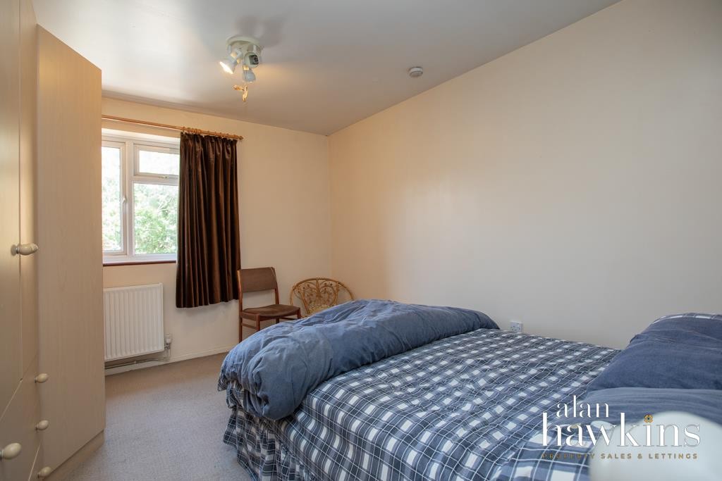 Images for Farne Way, Royal Wootton Bassett EAID:11742 BID:1