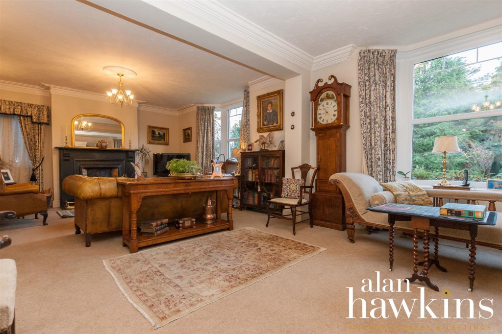 Images for Marlborough Road, Royal Wootton Bassett. EAID:11742 BID:1