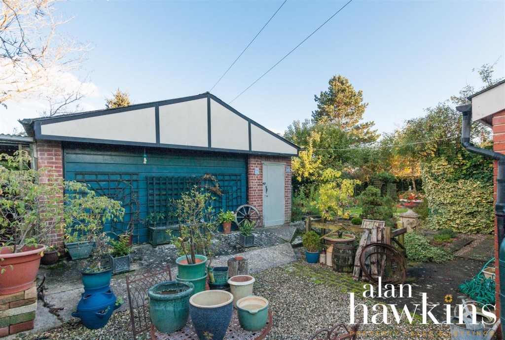 Images for Marlborough Road, Royal Wootton Bassett. EAID:11742 BID:1