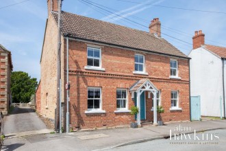 Bradenstoke SN15 4
