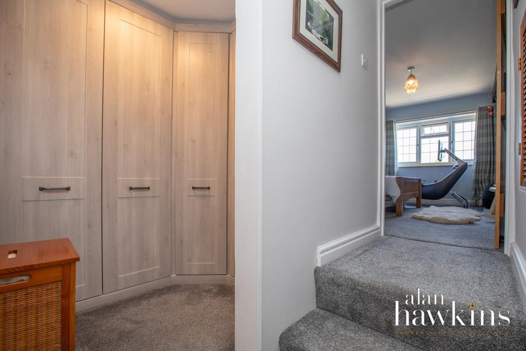 Images for Bradenstoke SN15 4 EAID:11742 BID:1