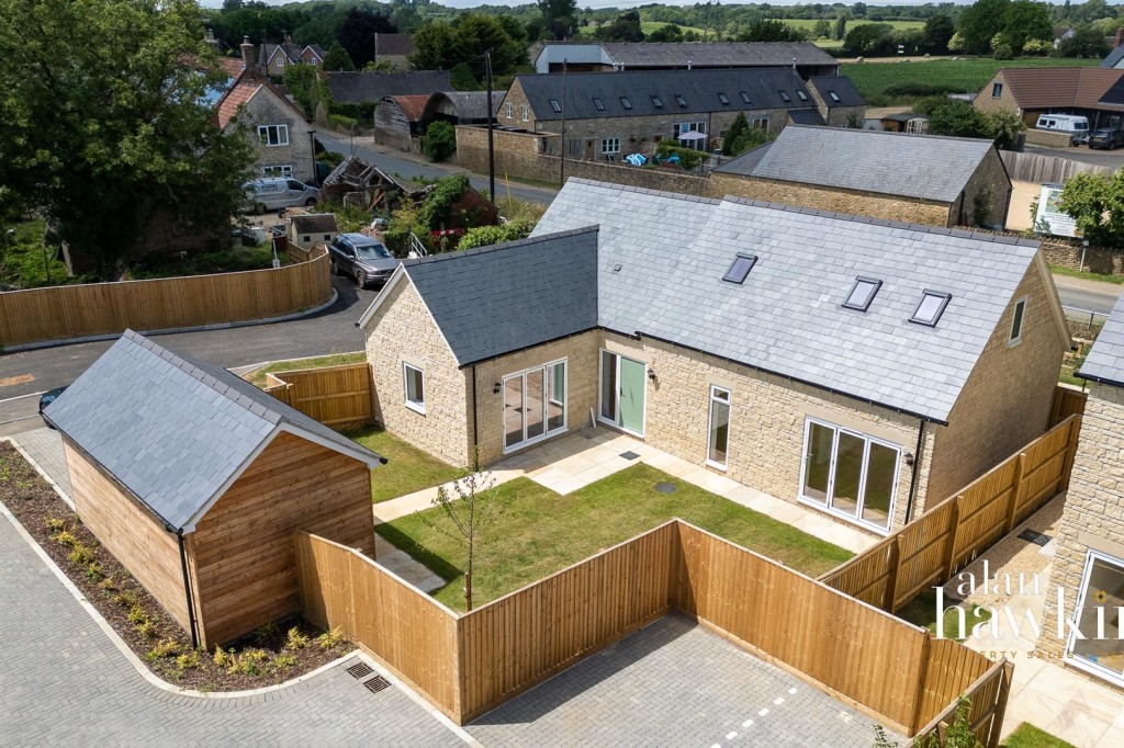 Images for Old Orchard Close, Christian Malford, Chippenham EAID:11742 BID:1