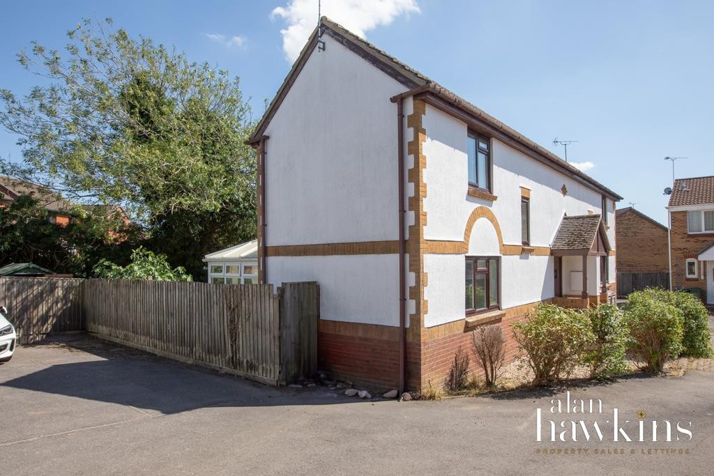Images for Badger Close, Royal Wootton Bassett EAID:11742 BID:1