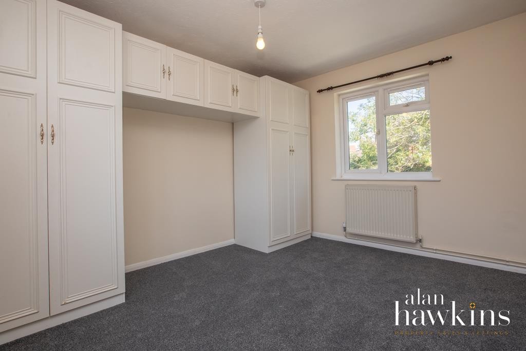 Images for Badger Close, Royal Wootton Bassett EAID:11742 BID:1