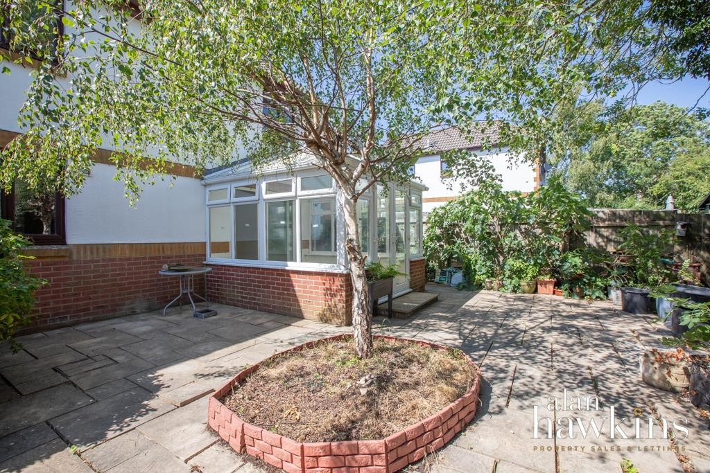 Images for Badger Close, Royal Wootton Bassett EAID:11742 BID:1
