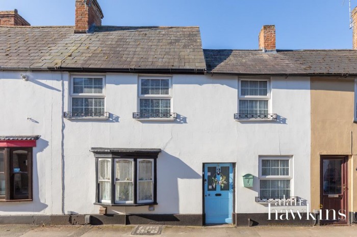 View Full Details for Wood Street, Royal Wootton Bassett - EAID:11742, BID:1