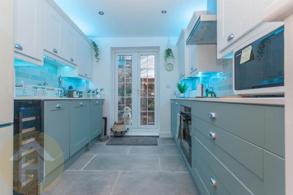 Images for Wood Street, Royal Wootton Bassett EAID:11742 BID:1