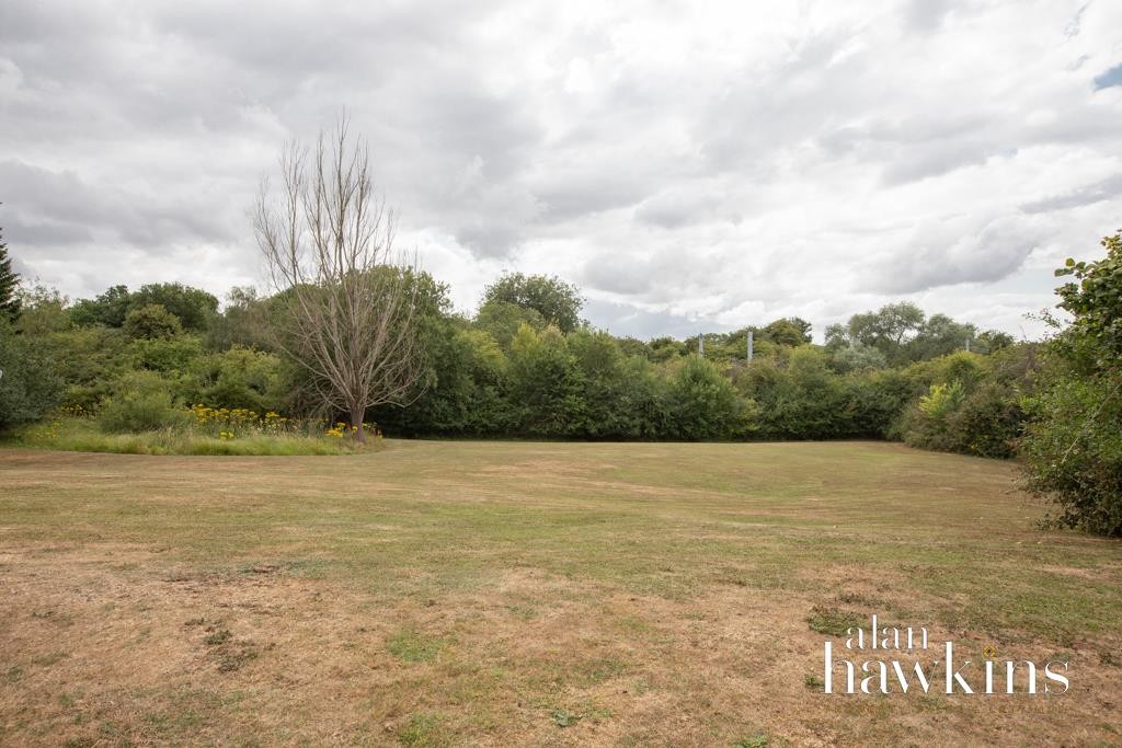 Images for Saltspring Drive, Royal Wootton Bassett EAID:11742 BID:1