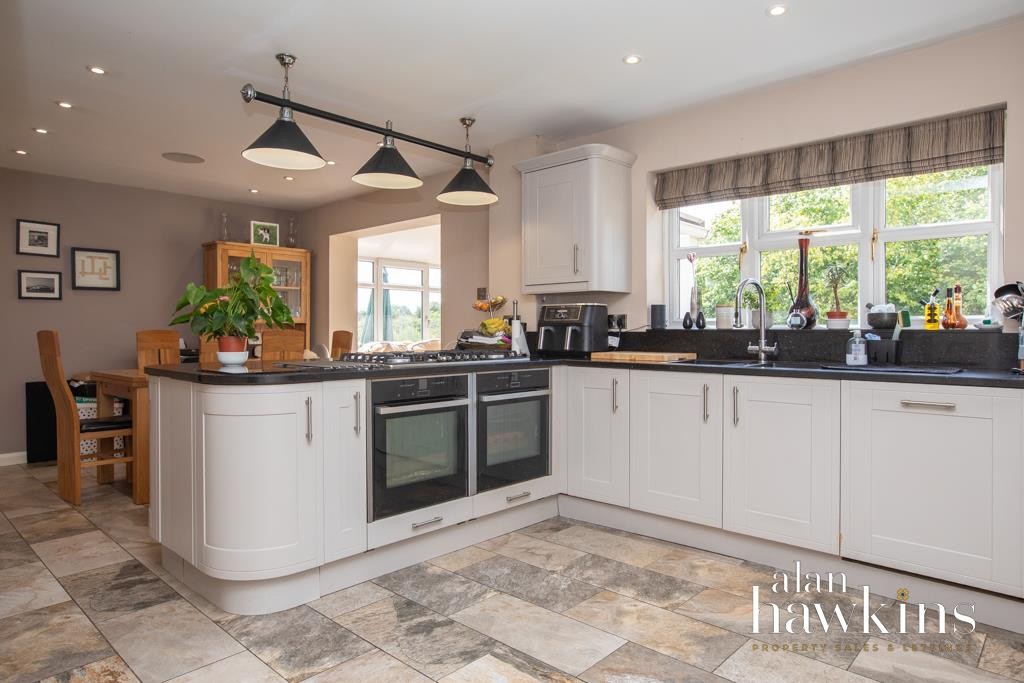 Images for Saltspring Drive, Royal Wootton Bassett EAID:11742 BID:1