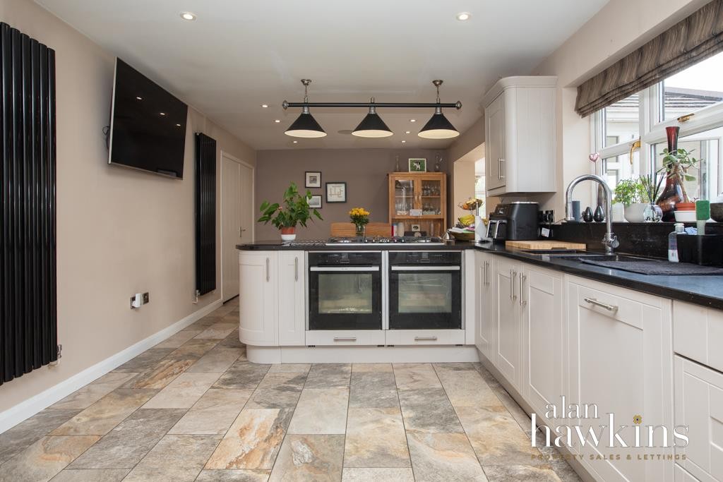 Images for Saltspring Drive, Royal Wootton Bassett EAID:11742 BID:1