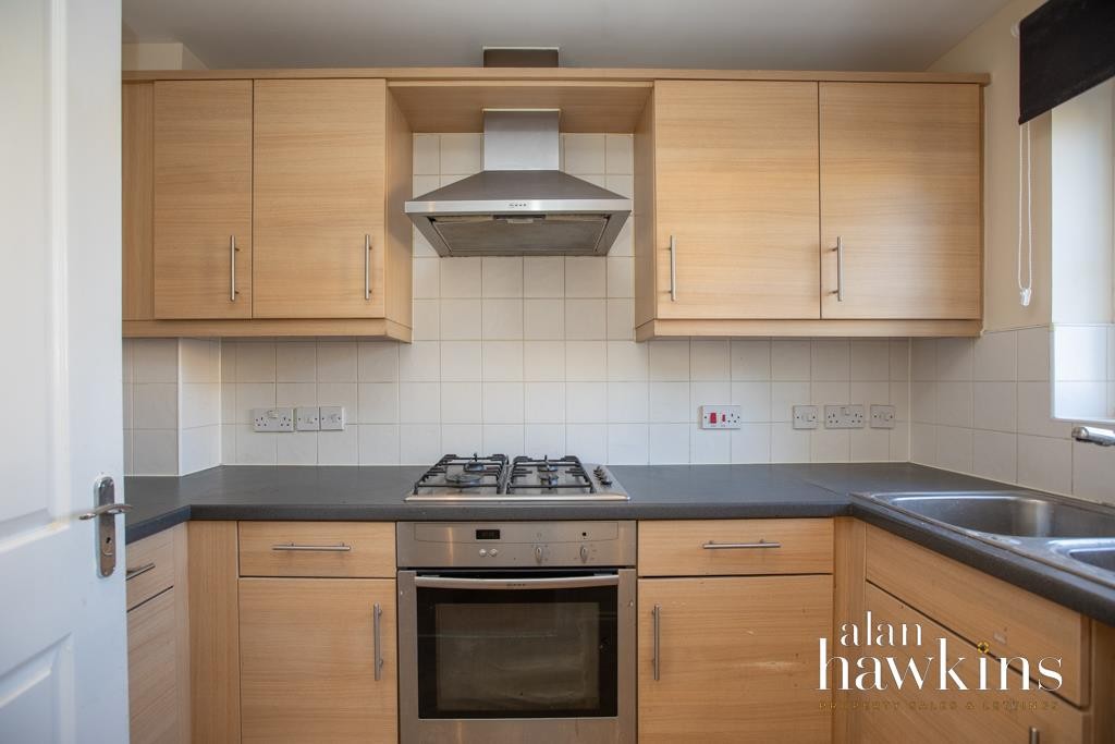 Images for Horsham Road, Swindon EAID:11742 BID:1