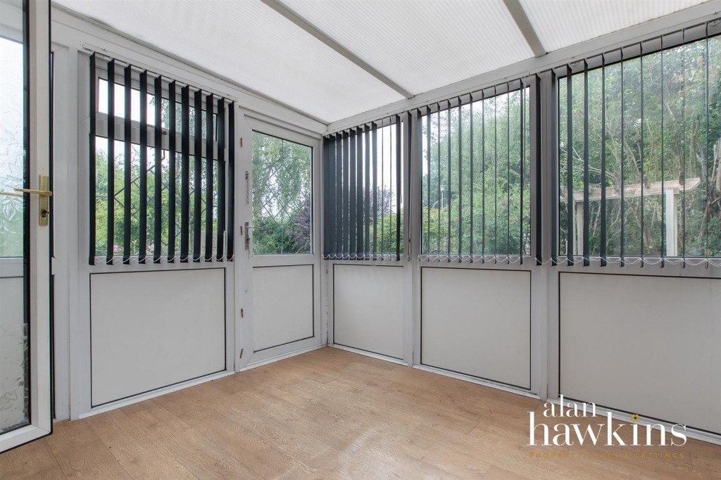 Images for Lillybrook Estate, Lyneham, Chippenham EAID:11742 BID:1