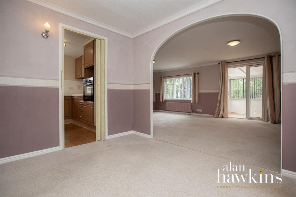Images for Lillybrook Estate, Lyneham, Chippenham EAID:11742 BID:1