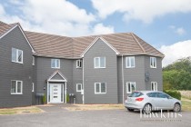 Images for 40 Wiltshire Crescent, Royal Wootton Bassett