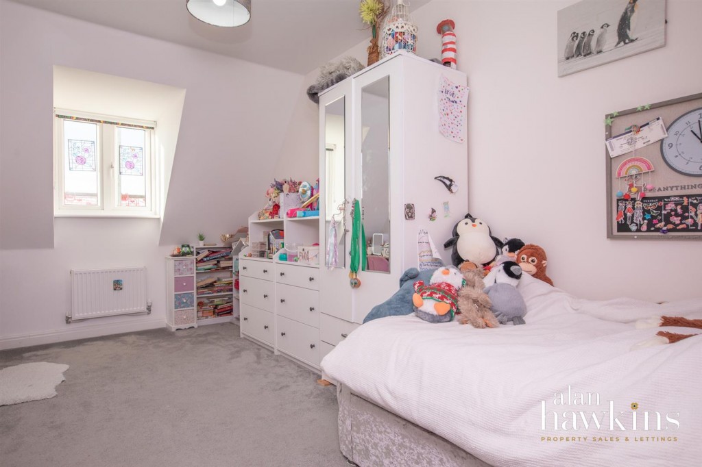 Images for Evening Star, Royal Wootton Bassett EAID:AlanHakinsAPI BID:1