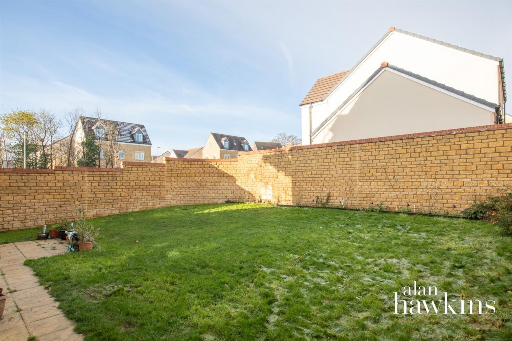 Images for Evening Star, Royal Wootton Bassett EAID:AlanHakinsAPI BID:1