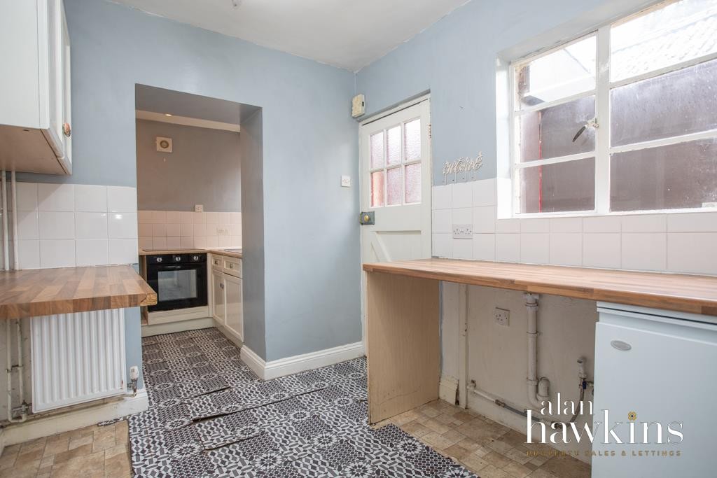 Images for Compton  Road, Calne SN11 8 EAID:11742 BID:1