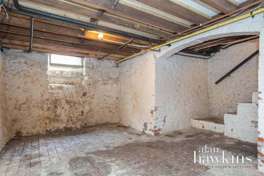 Images for Wood Street, Royal Wootton Bassett SN4 7 EAID:11742 BID:1