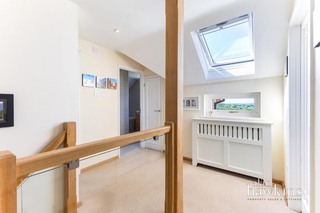 Images for Bushton EAID:11742 BID:1