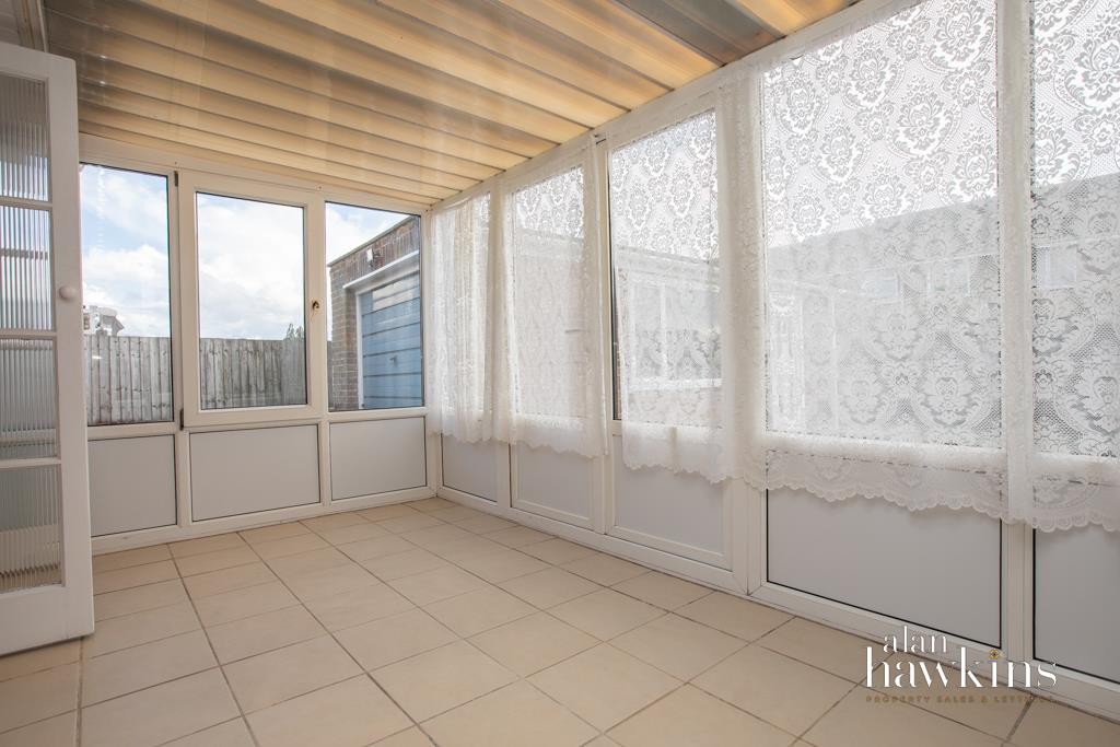 Images for Swinburne Place, Royal Wootton Bassett EAID:AlanHakinsAPI BID:1