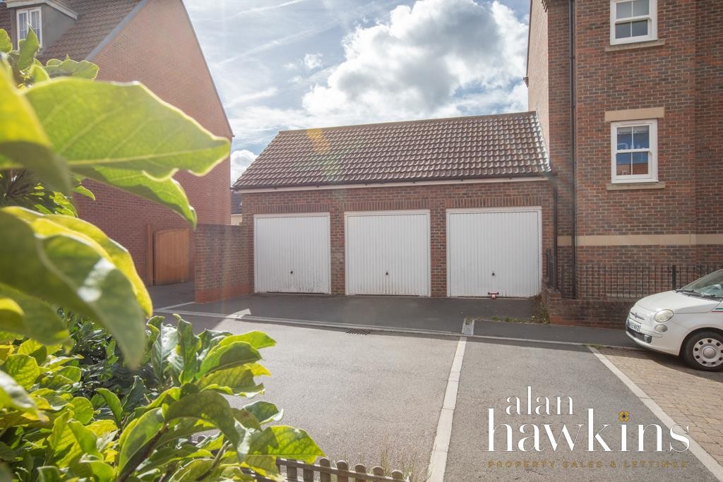 Images for Daisy Brook, Royal Wootton Bassett EAID:AlanHakinsAPI BID:1