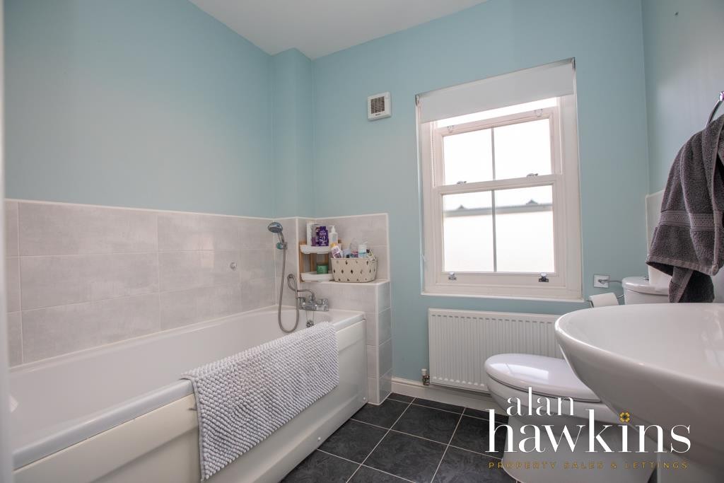 Images for Daisy Brook, Royal Wootton Bassett EAID:AlanHakinsAPI BID:1