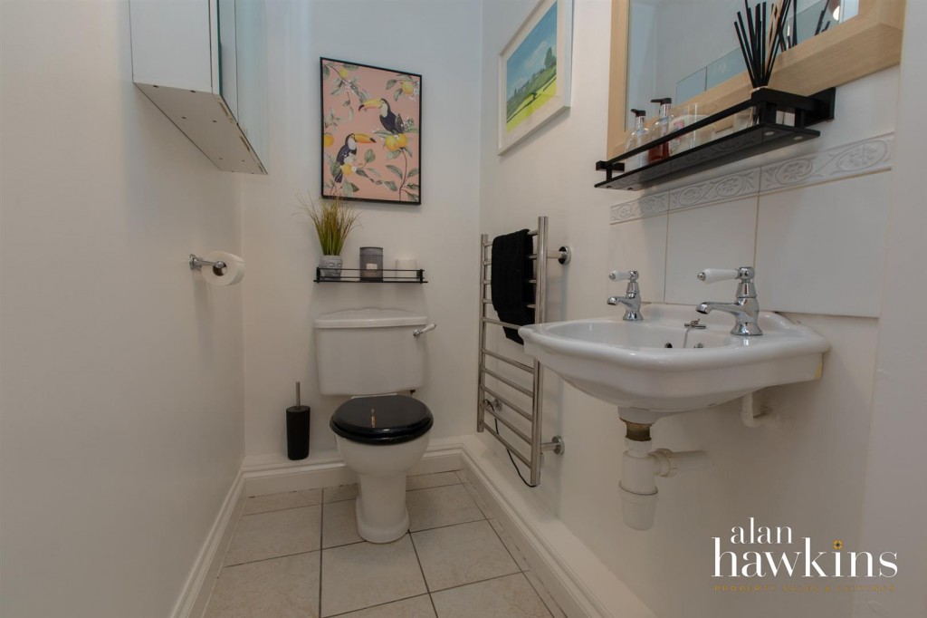 Images for Bath Road, Royal Wootton Bassett EAID:AlanHakinsAPI BID:1